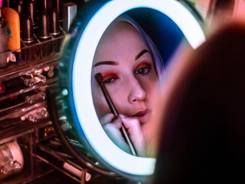 10 Everyday Makeup Tips Every Londoner Should Know